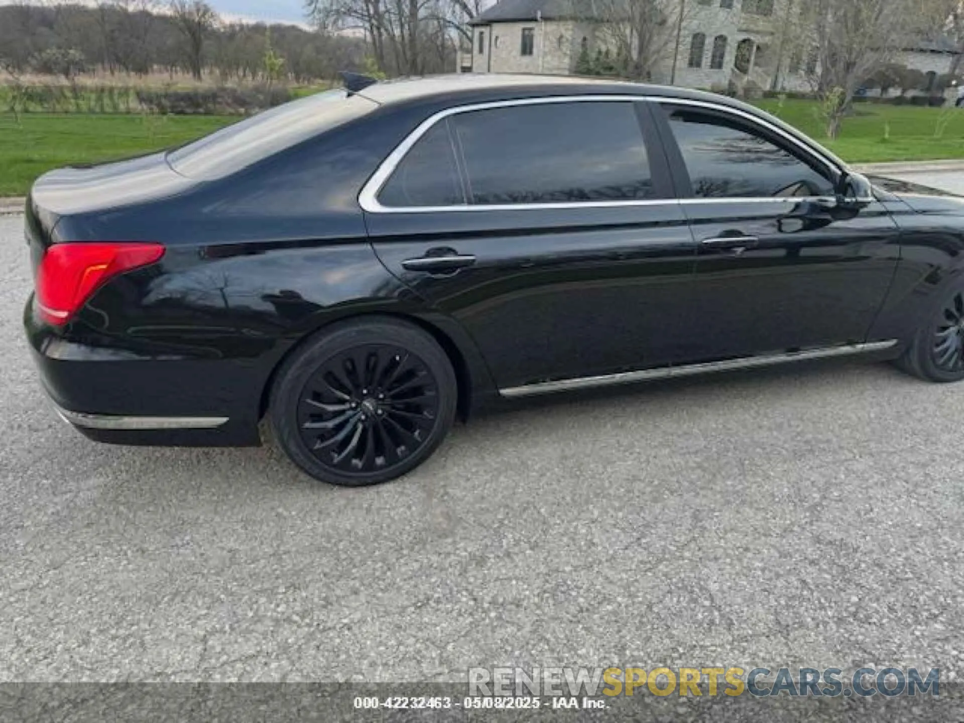 4 fotografías del automóvil dañado KMHG54JH9KU053279 GENESIS G90 2019