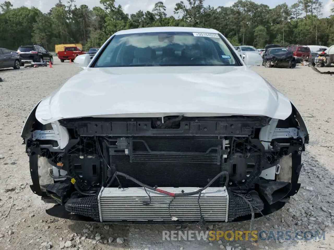 5 fotografías del automóvil dañado KMTF34JA6KU061768 GENESIS G90 2019