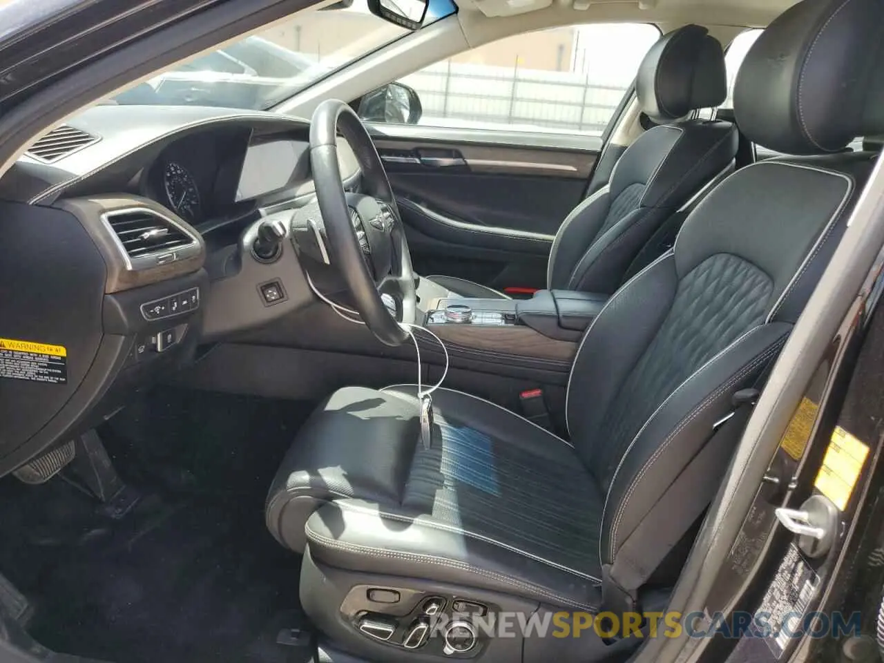 7 fotografías del automóvil dañado KMTF54PH1LU076923 GENESIS G90 2020
