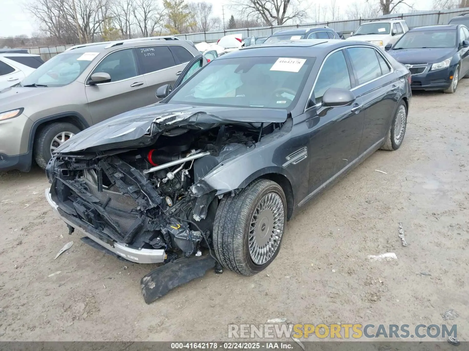 2 fotografías del automóvil dañado KMTF54PH1LU081314 GENESIS G90 2020