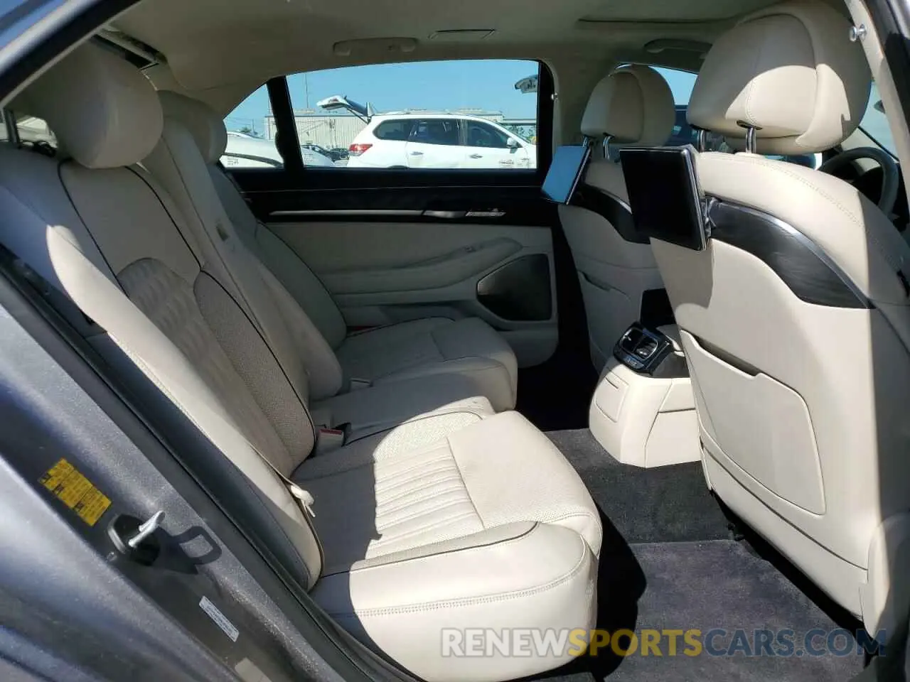 10 fotografías del automóvil dañado KMTF54PH0NU096101 GENESIS G90 2022