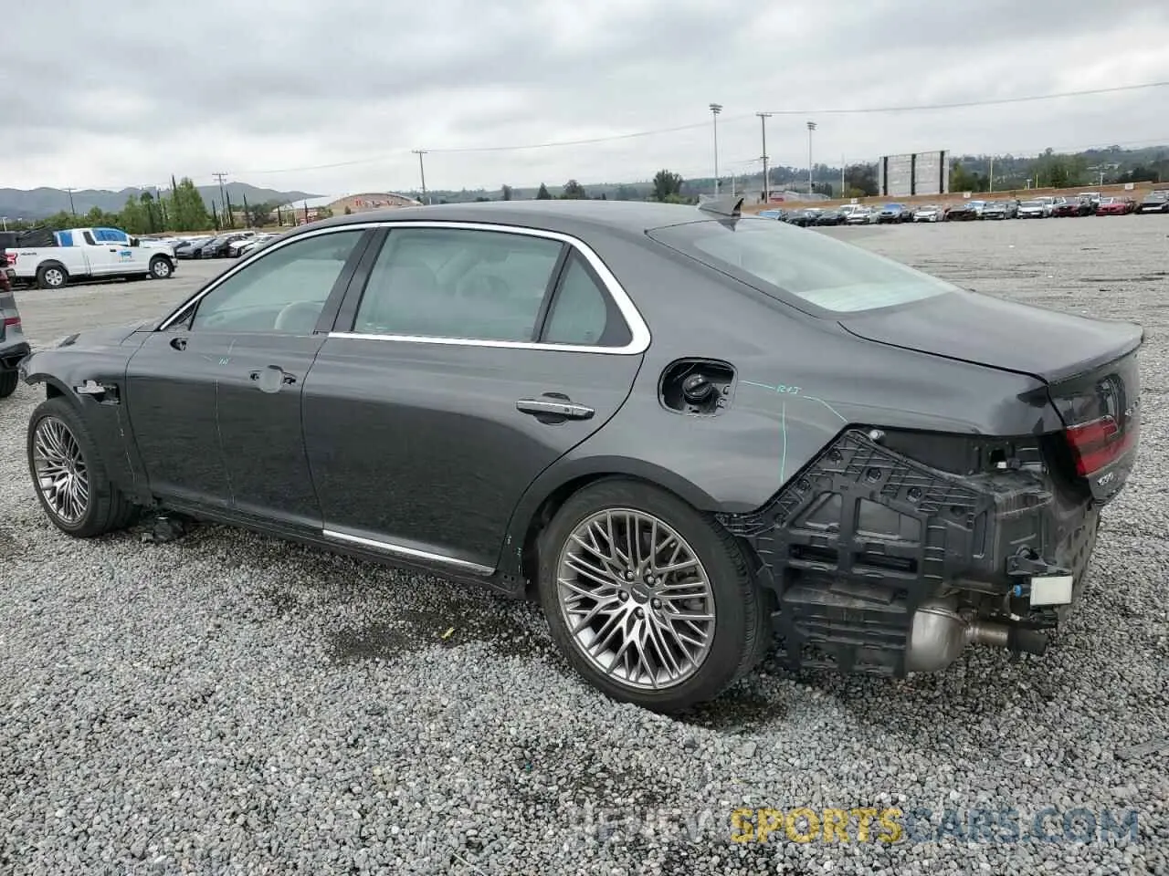 2 fotografías del automóvil dañado KMTF54PH0NU096440 GENESIS G90 2022