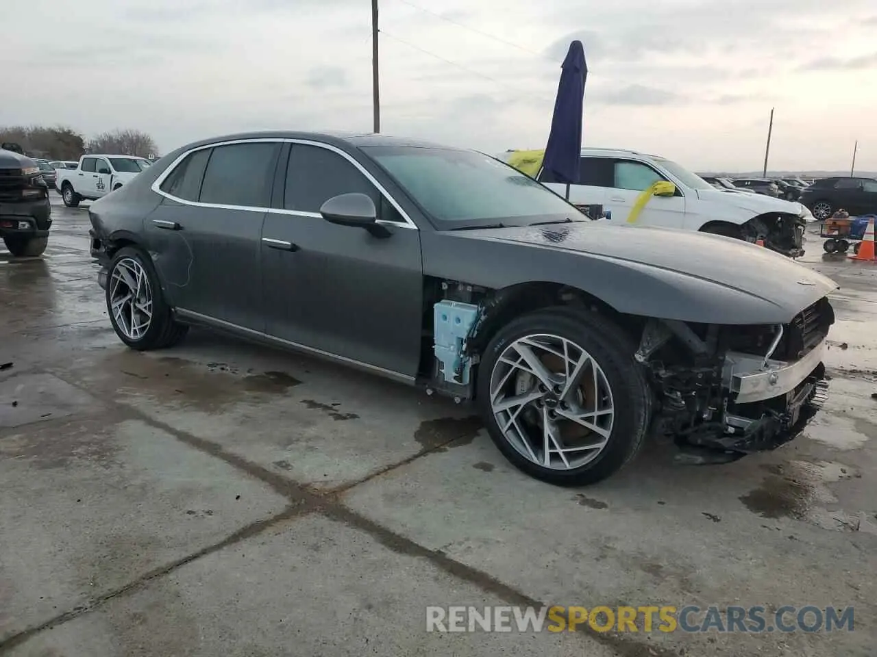 4 fotografías del automóvil dañado KMTFB4SDXPU011121 GENESIS G90 2023