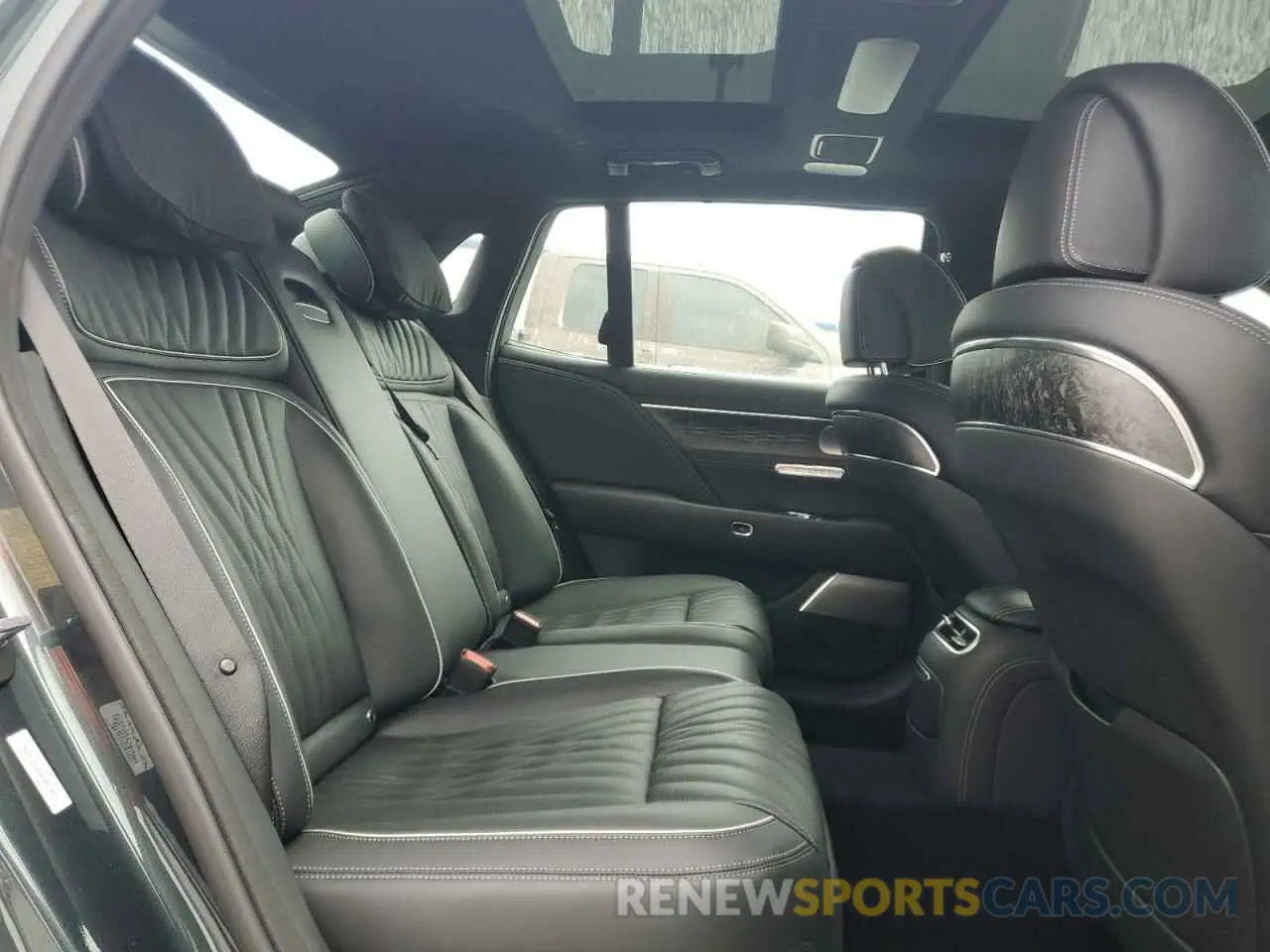 10 fotografías del automóvil dañado KMTFC4SD1PU012851 GENESIS G90 2023