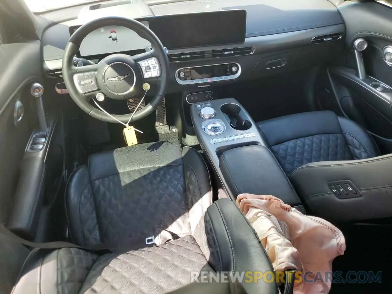 8 fotografías del automóvil dañado KMUKEDTB6PU017545 GENESIS GV60 PERFO 2023