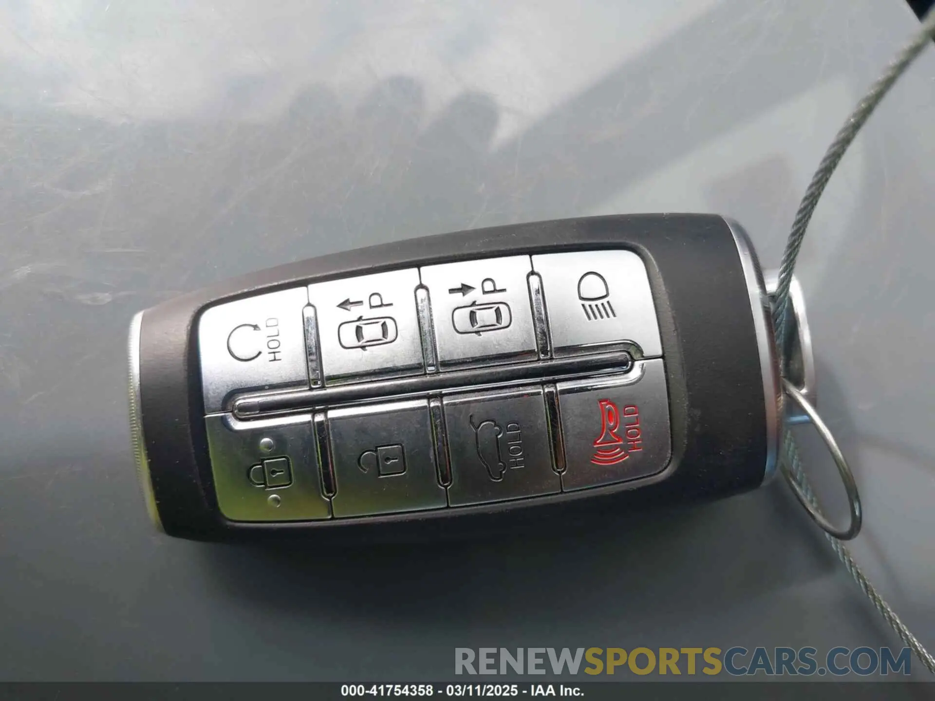 11 fotografías del automóvil dañado KMUMADTB2NU066730 GENESIS GV70 2022