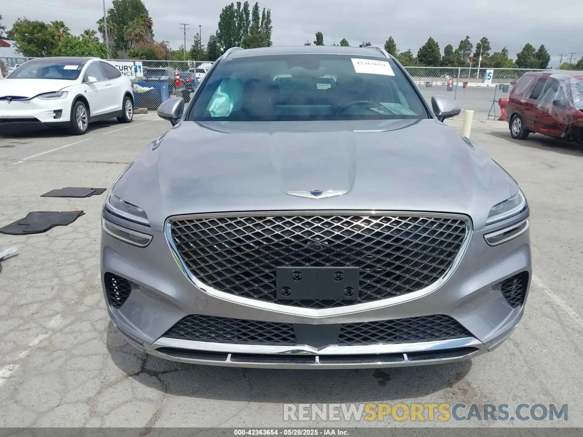 13 fotografías del automóvil dañado KMUMADTB7NU066965 GENESIS GV70 2022