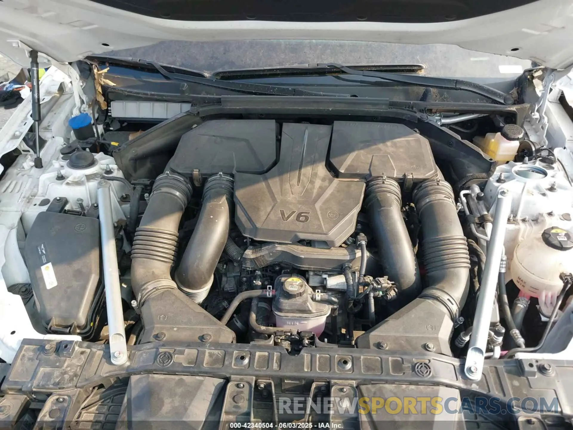 10 fotografías del automóvil dañado KMUMCDTC6NU040733 GENESIS GV70 2022