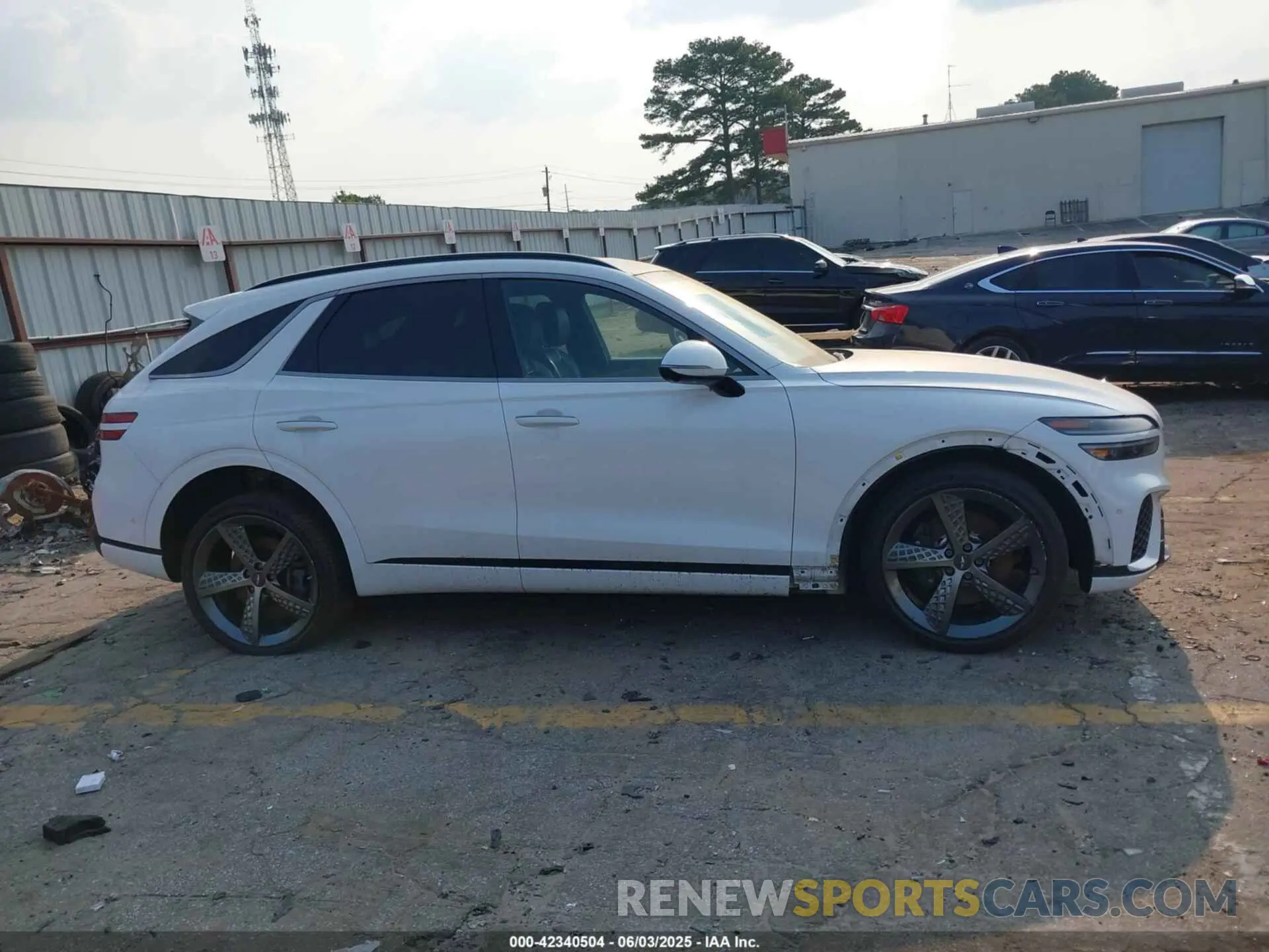 14 fotografías del automóvil dañado KMUMCDTC6NU040733 GENESIS GV70 2022
