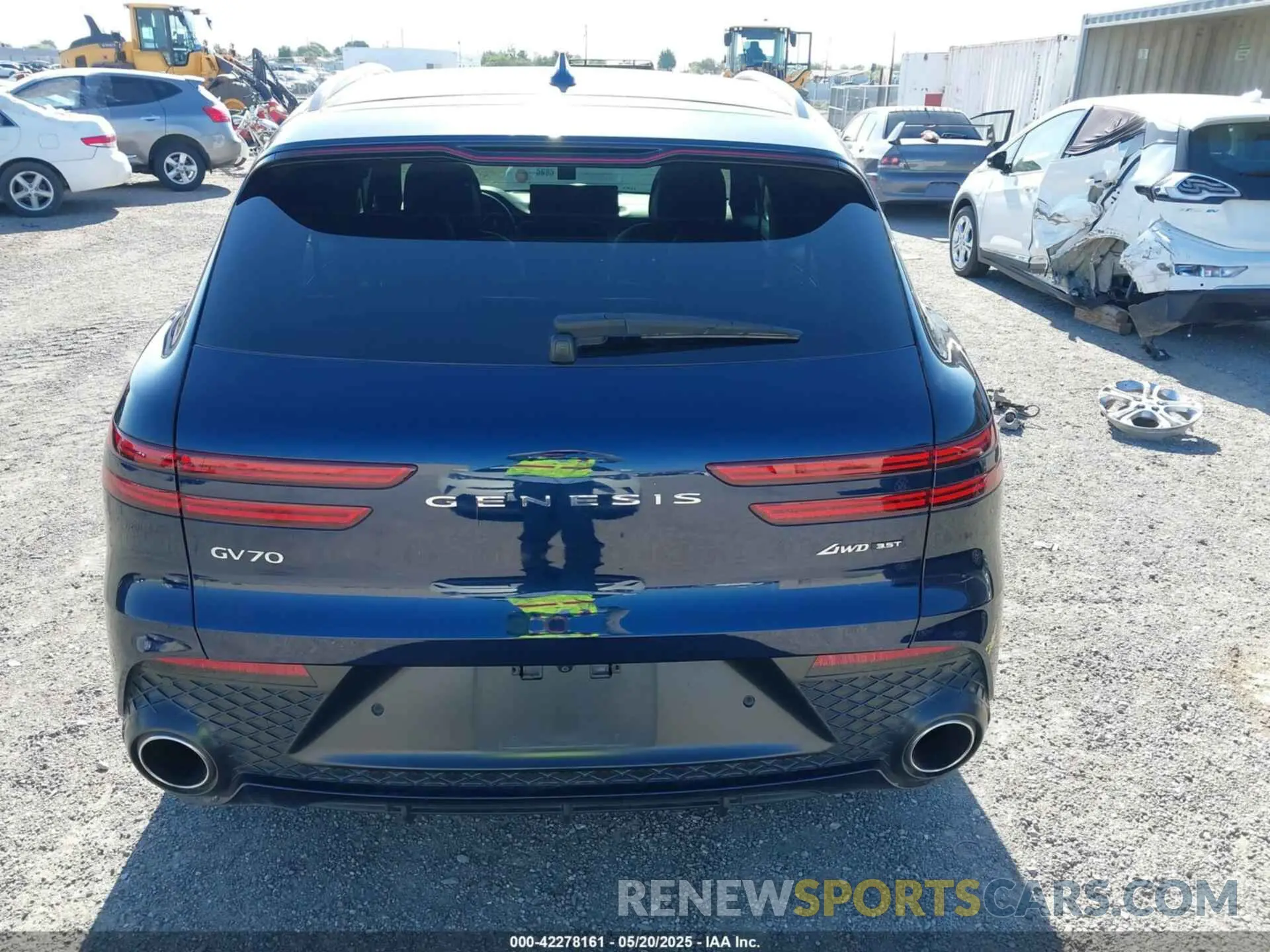 16 fotografías del automóvil dañado KMUMCDTC8NU040930 GENESIS GV70 2022