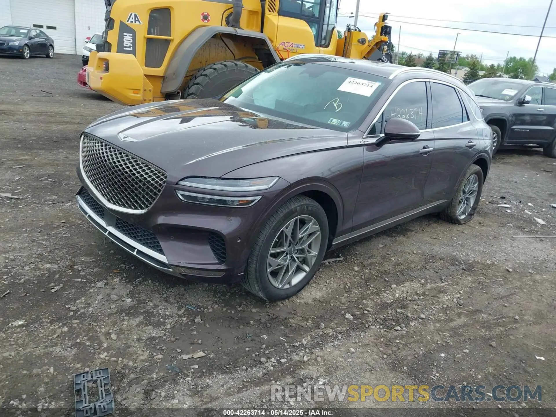 2 fotografías del automóvil dañado KMUMADTB1PU079293 GENESIS GV70 2023