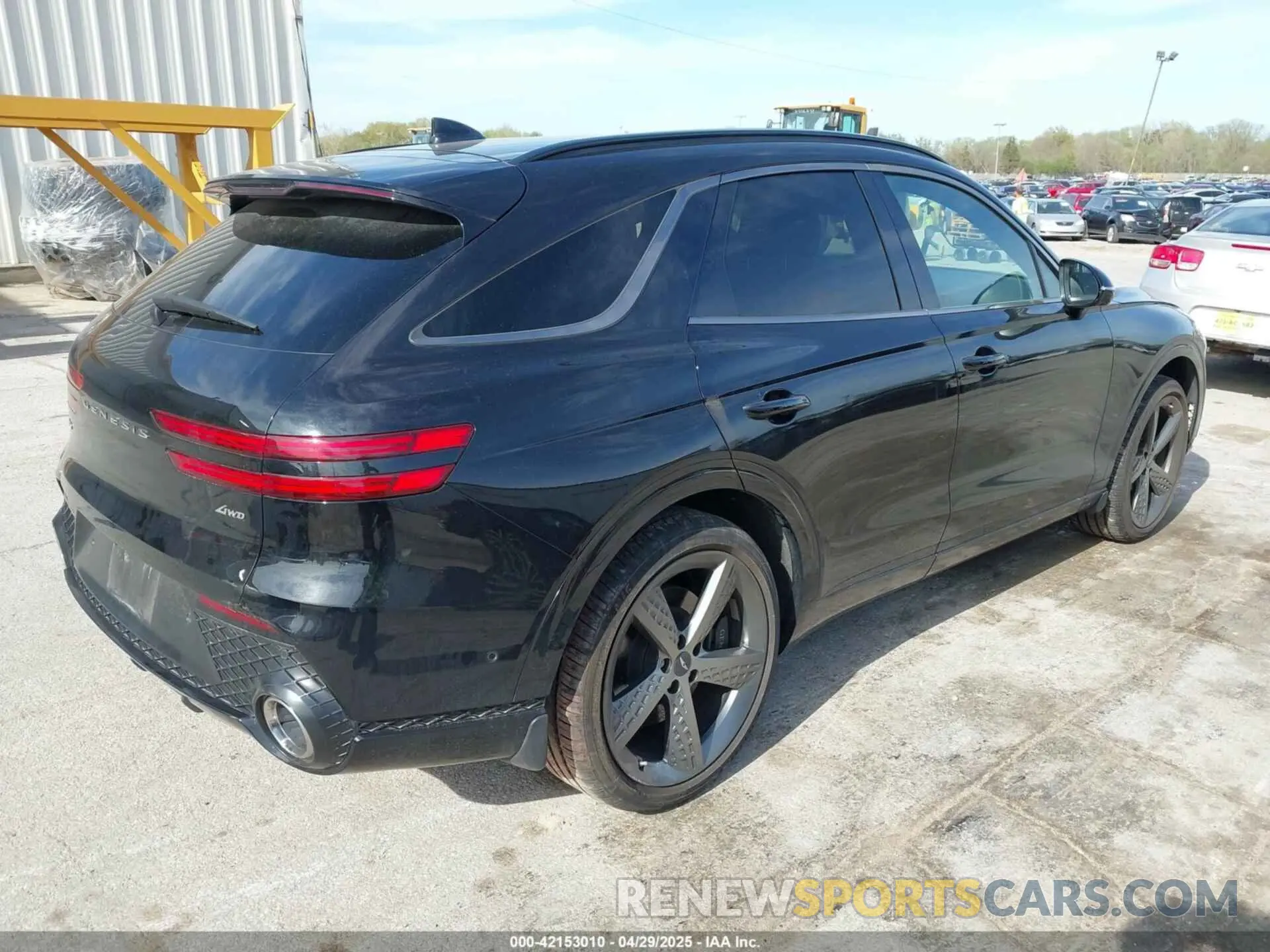 4 fotografías del automóvil dañado KMUMADTB2PU089637 GENESIS GV70 2023