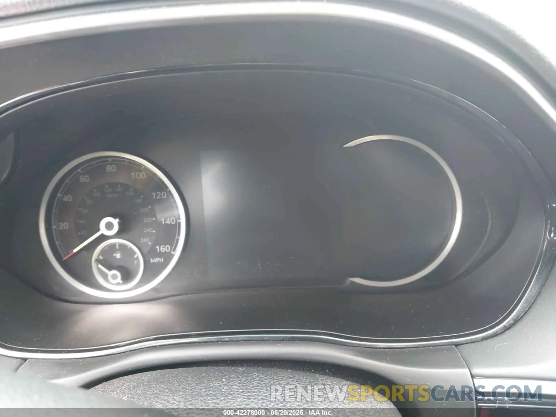 7 fotografías del automóvil dañado KMUMADTB3PU112780 GENESIS GV70 2023