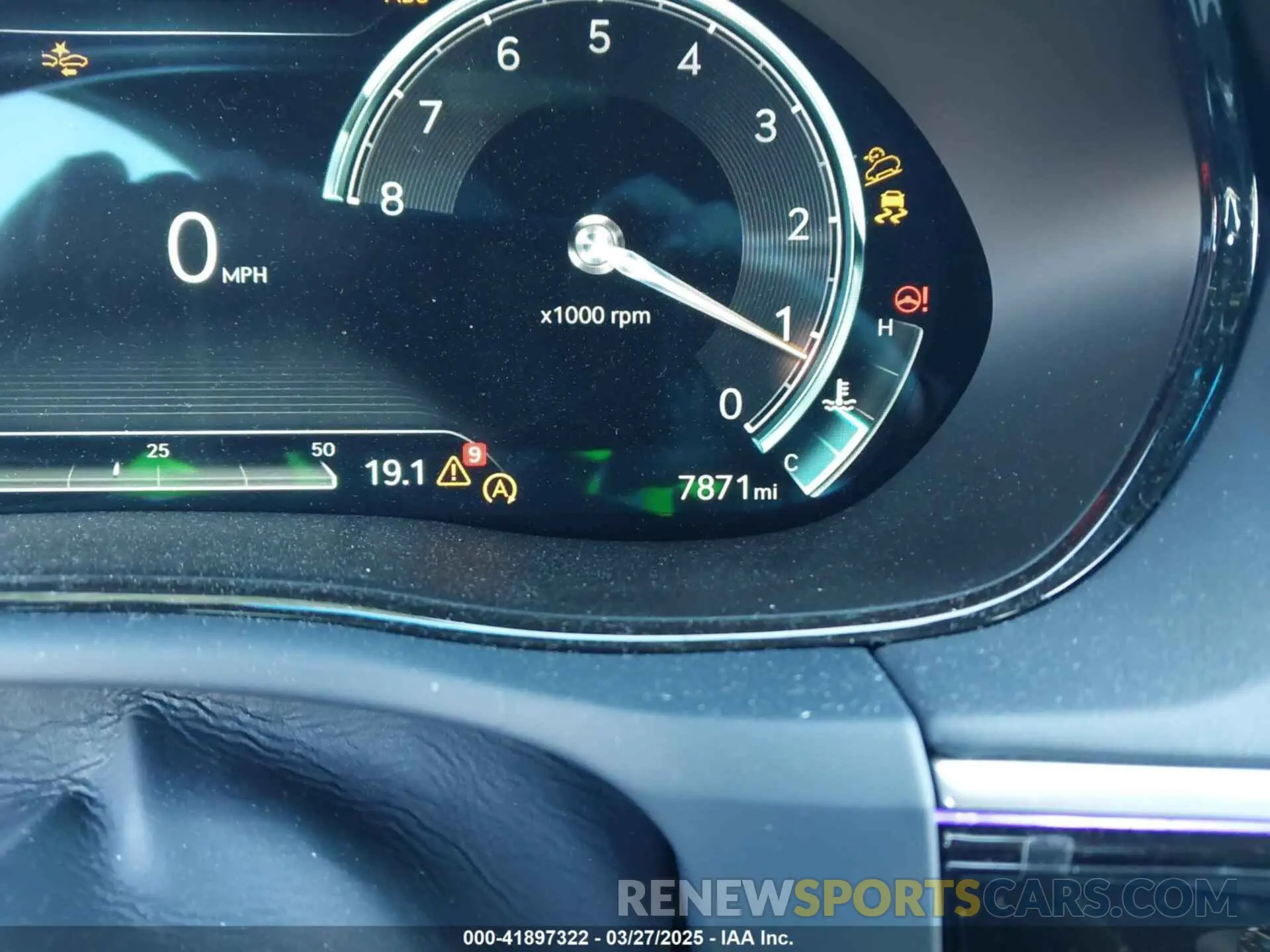 7 fotografías del automóvil dañado KMUMADTB4PU102310 GENESIS GV70 2023