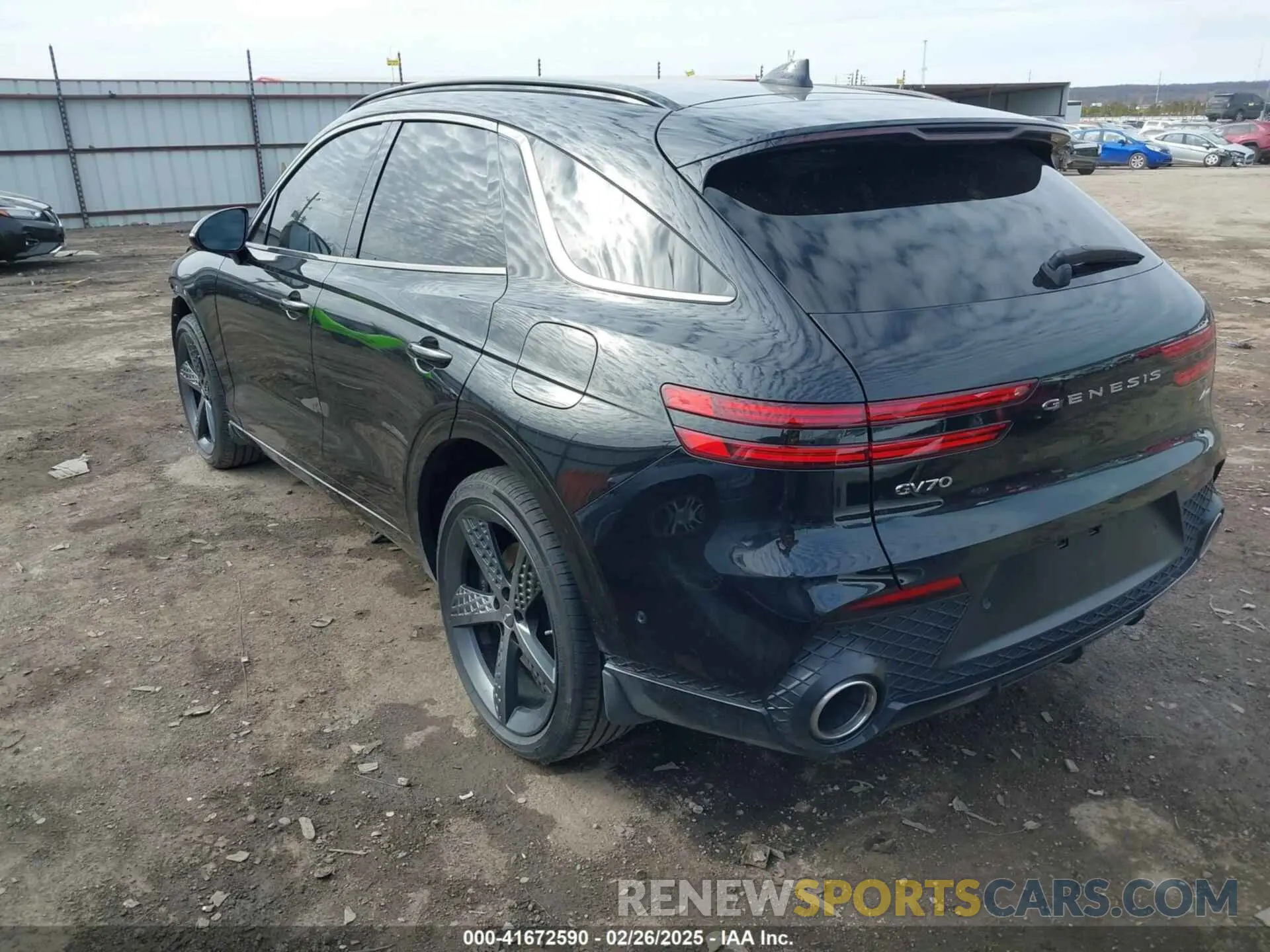 3 fotografías del automóvil dañado KMUMADTB4PU105367 GENESIS GV70 2023