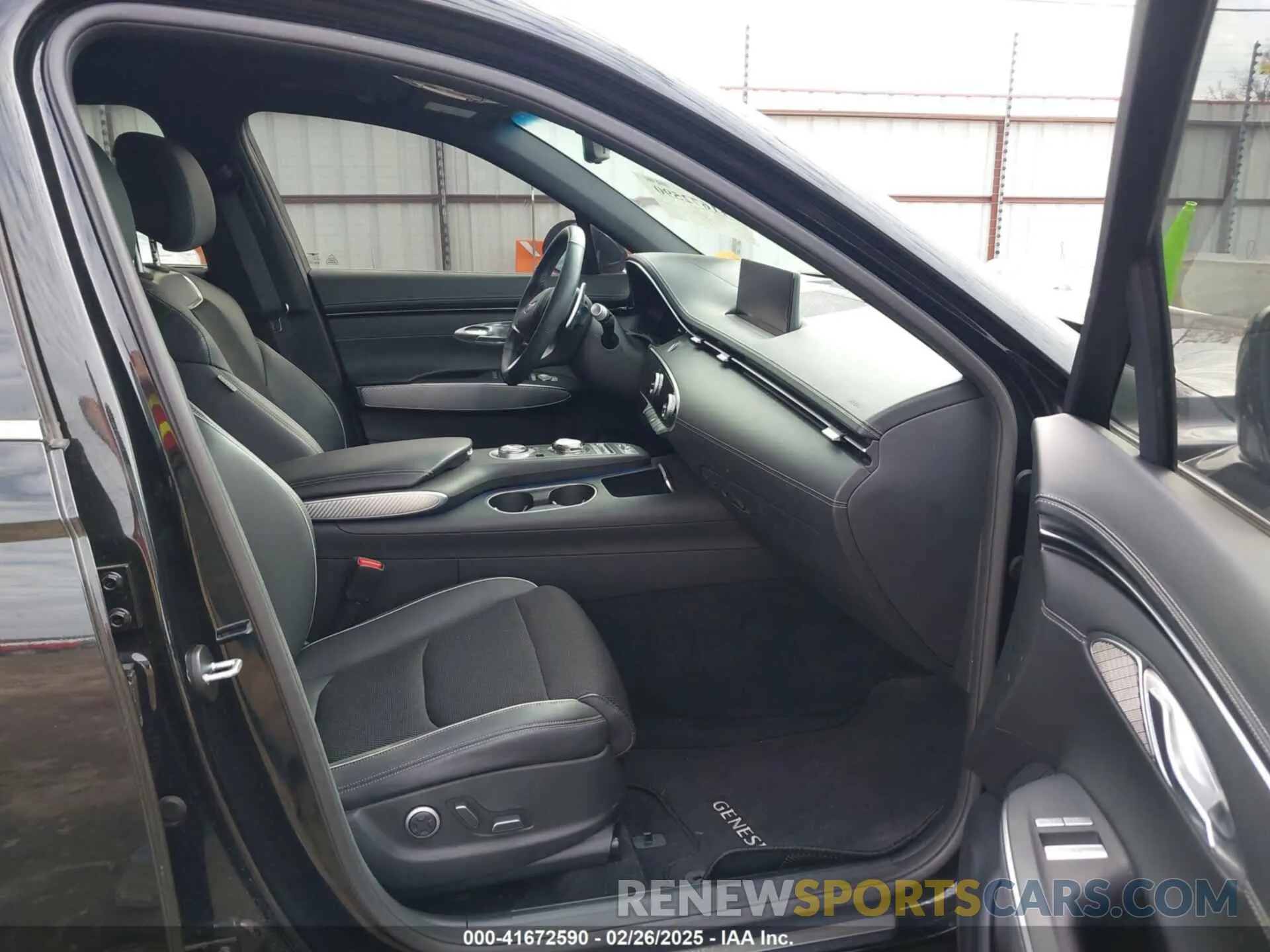 5 fotografías del automóvil dañado KMUMADTB4PU105367 GENESIS GV70 2023