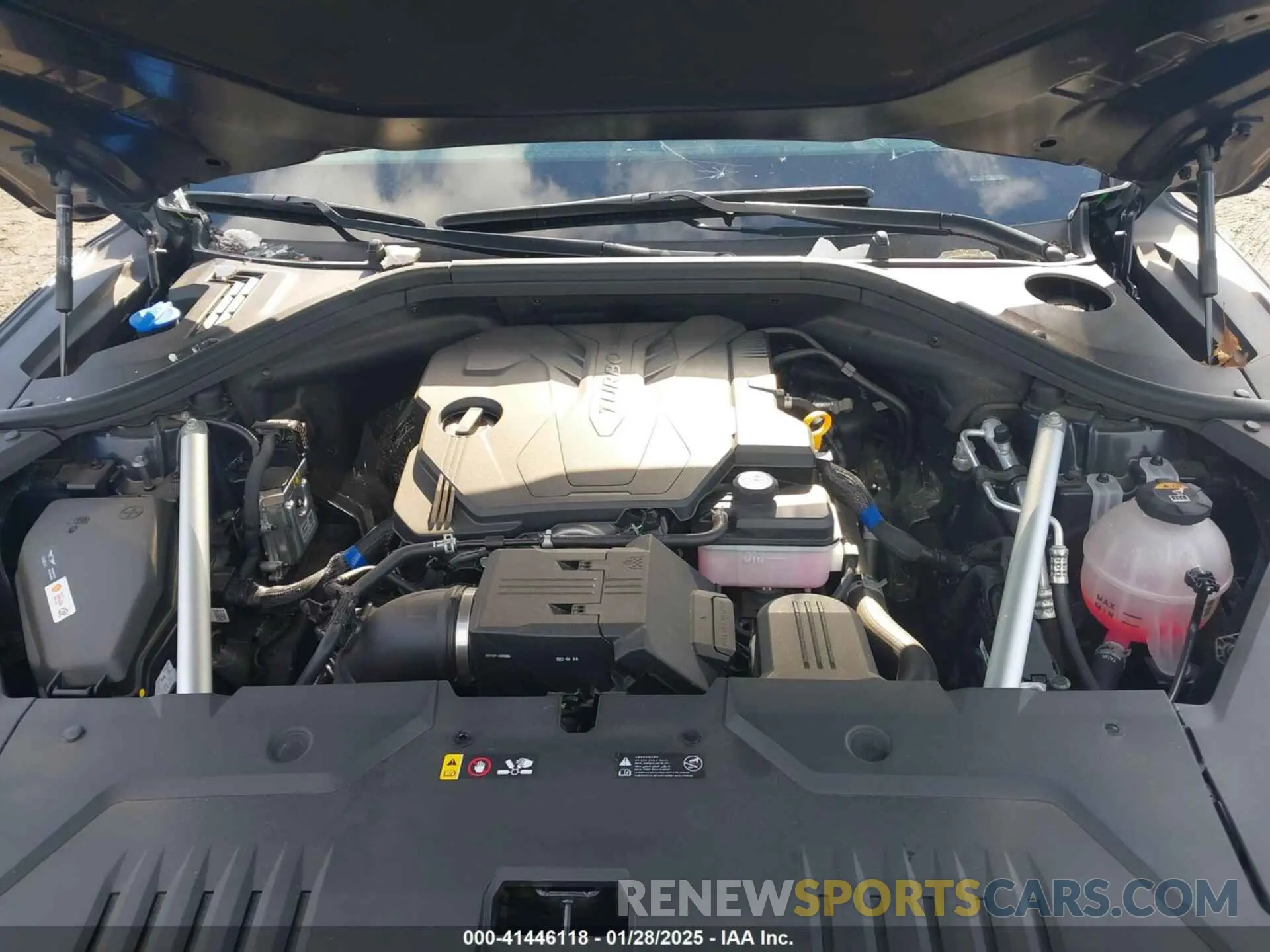 10 fotografías del automóvil dañado KMUMADTB8PU129798 GENESIS GV70 2023