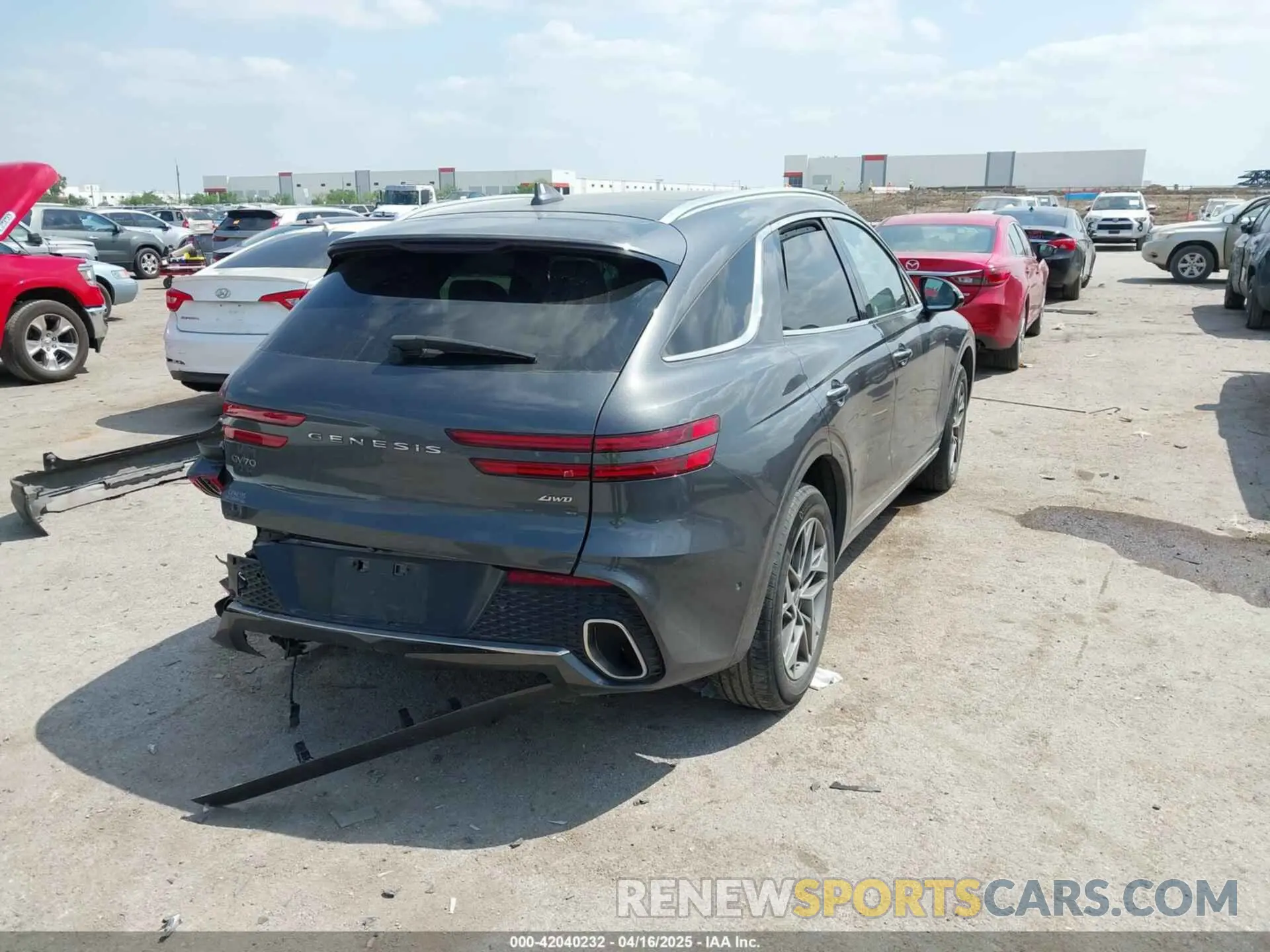 4 fotografías del automóvil dañado KMUMADTB9PU084936 GENESIS GV70 2023