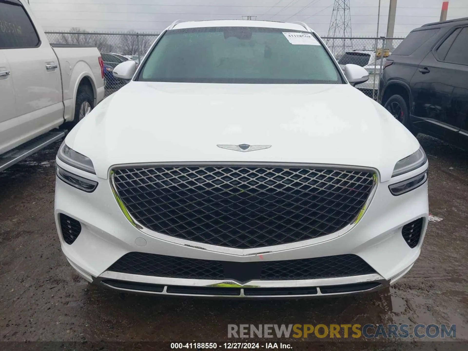 13 fotografías del automóvil dañado KMUMADTBXPU121234 GENESIS GV70 2023