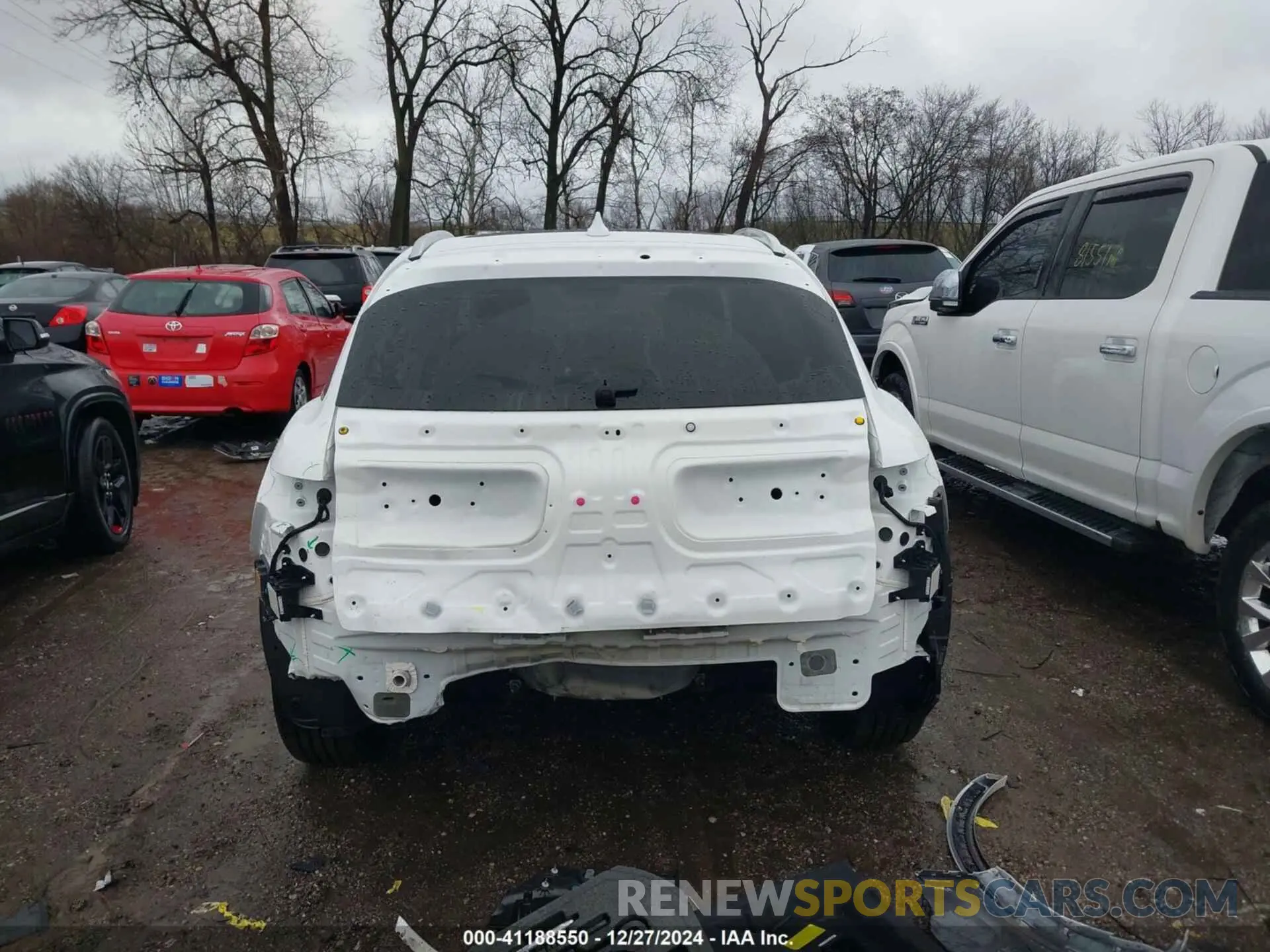 17 fotografías del automóvil dañado KMUMADTBXPU121234 GENESIS GV70 2023