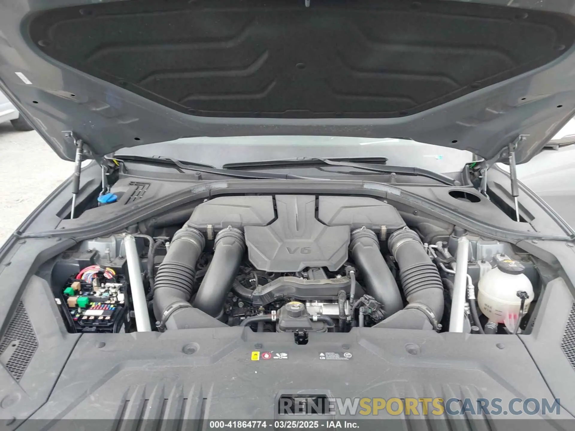 10 fotografías del automóvil dañado KMUMCDTC1PU098851 GENESIS GV70 2023