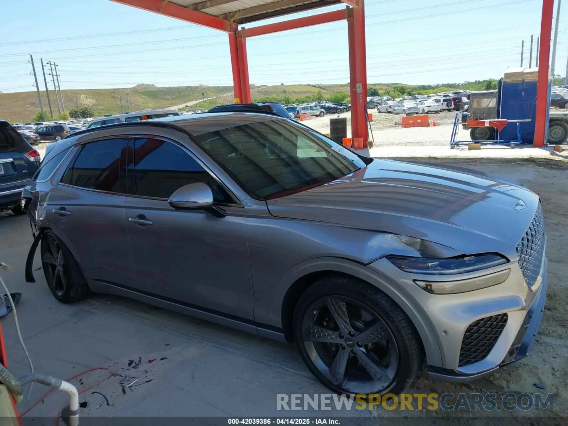 14 fotografías del automóvil dañado KMUMCDTC4PU098990 GENESIS GV70 2023