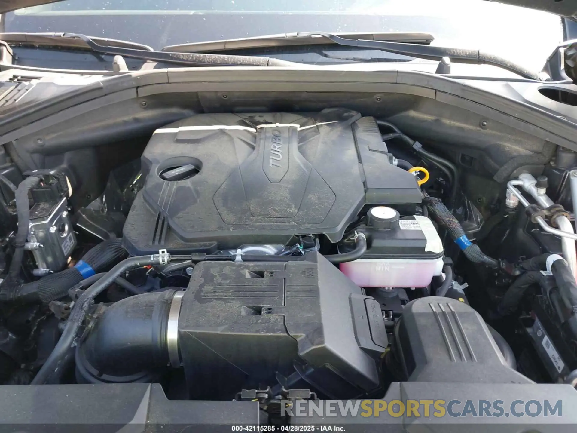 10 fotografías del automóvil dañado 5NMMADTB7RH012484 GENESIS GV70 2024