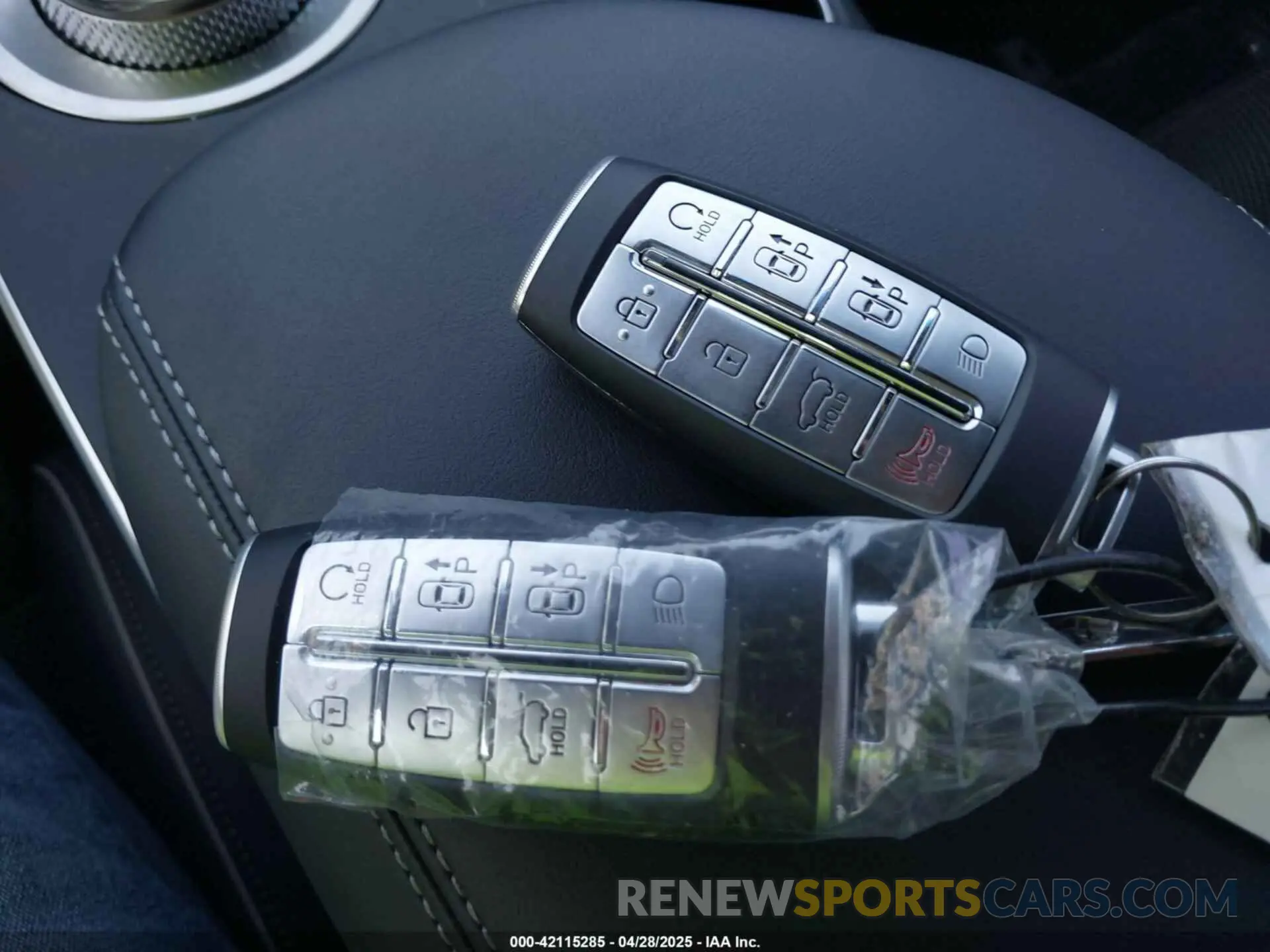 11 fotografías del automóvil dañado 5NMMADTB7RH012484 GENESIS GV70 2024