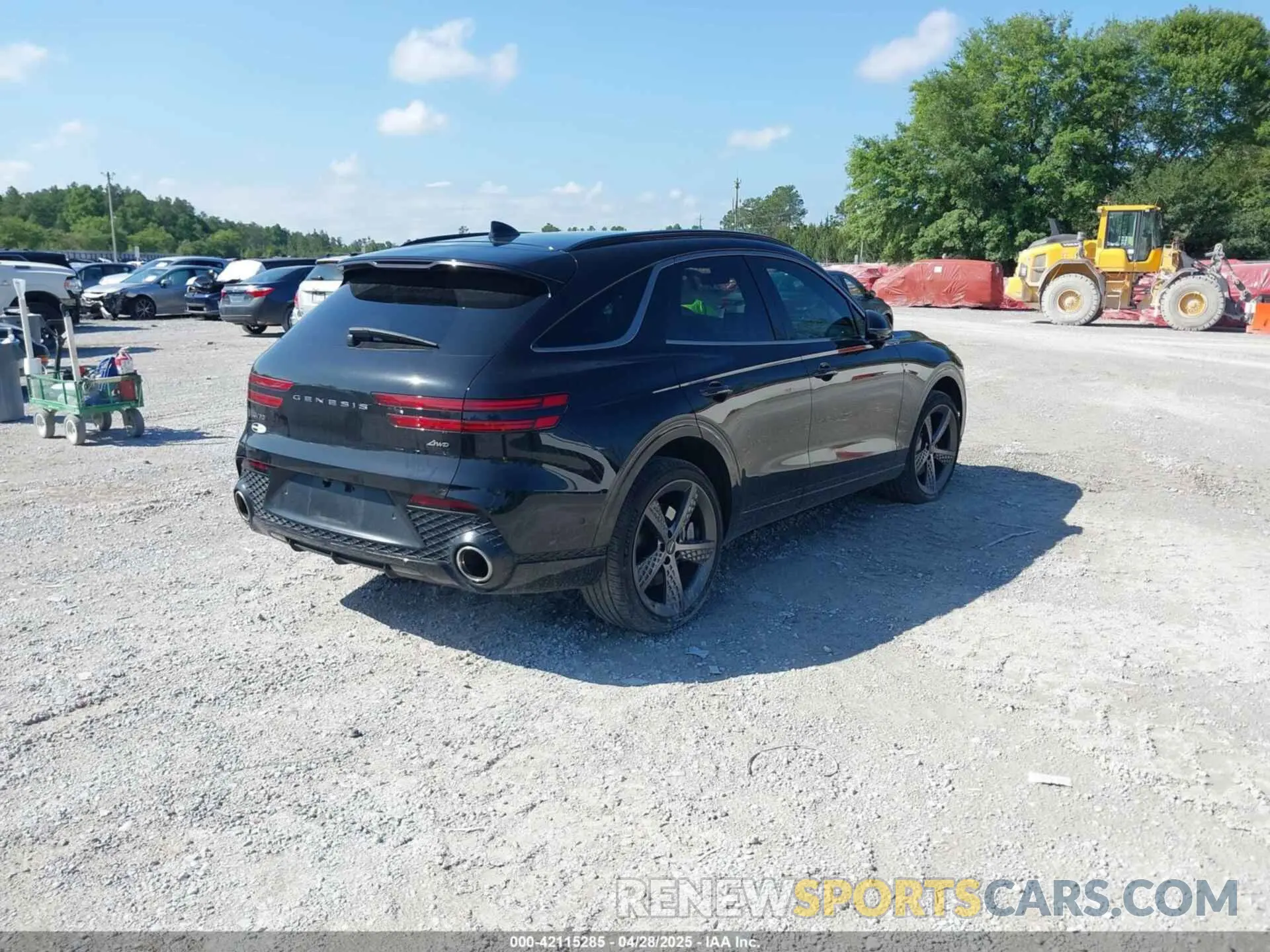 4 fotografías del automóvil dañado 5NMMADTB7RH012484 GENESIS GV70 2024