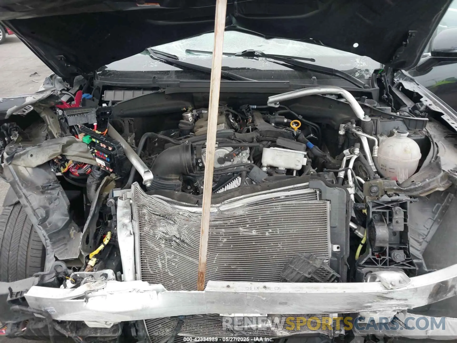 10 fotografías del automóvil dañado 5NMMADTB8RH000814 GENESIS GV70 2024