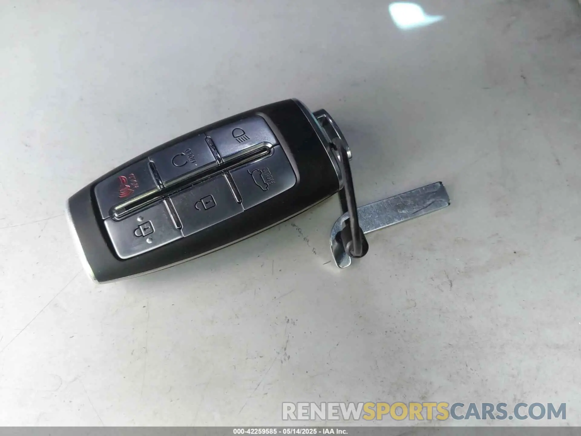 11 fotografías del automóvil dañado 5NMMADTB0SH034672 GENESIS GV70 2025
