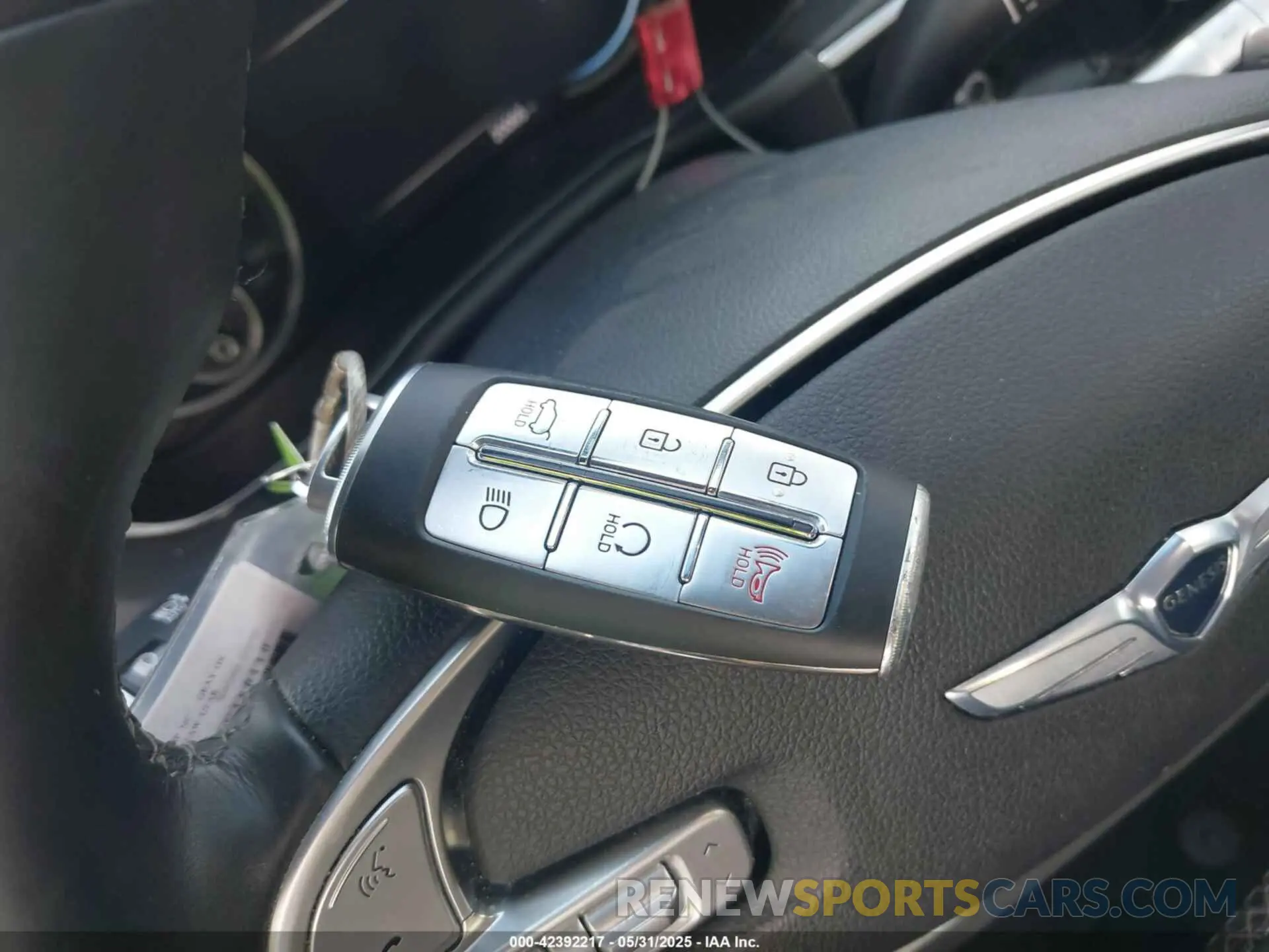 11 fotografías del automóvil dañado KMUMADTB0SU180110 GENESIS GV70 2025