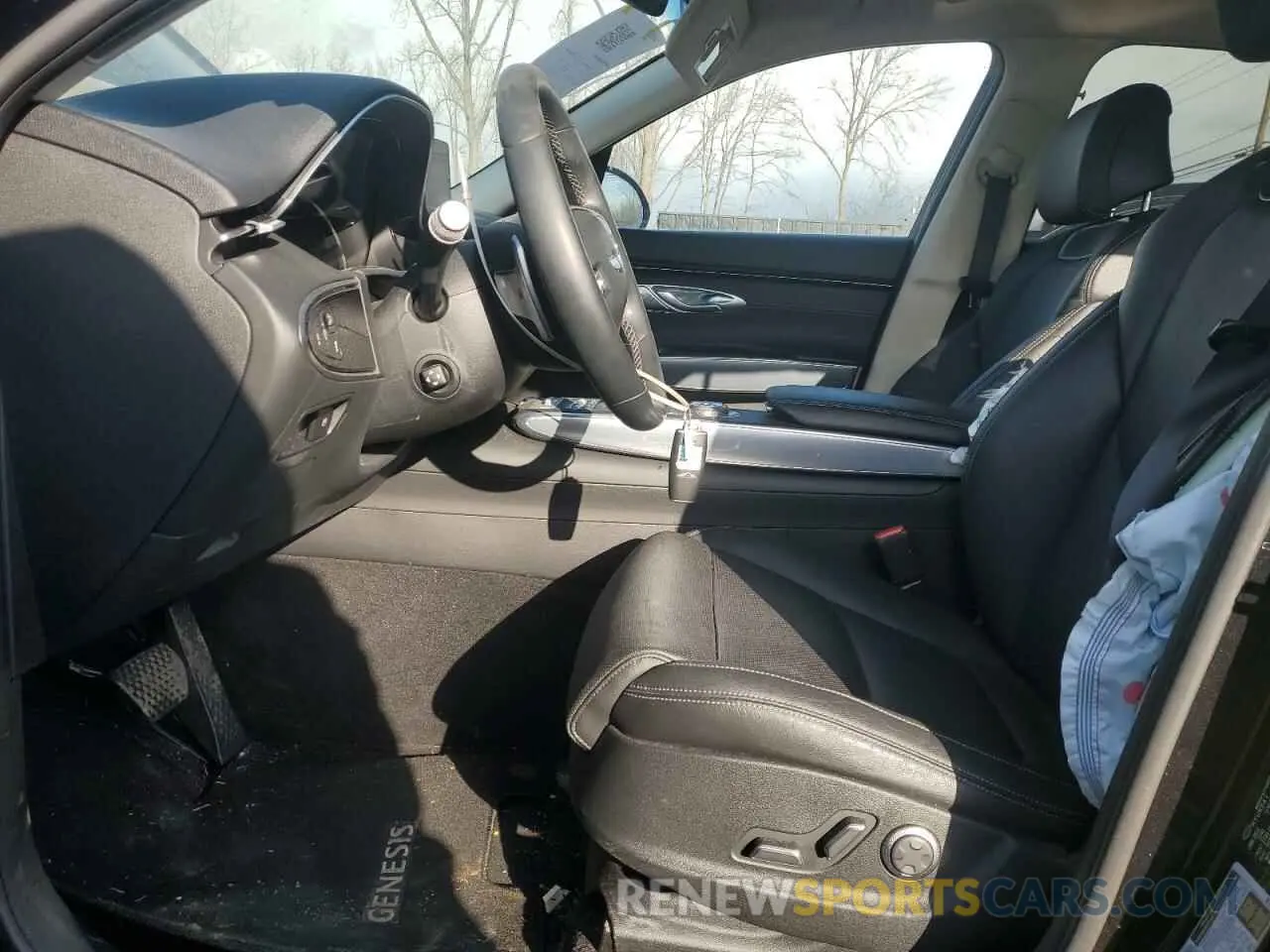 7 fotografías del automóvil dañado KMUMADTB4NU063411 GENESIS GV70 BASE 2022