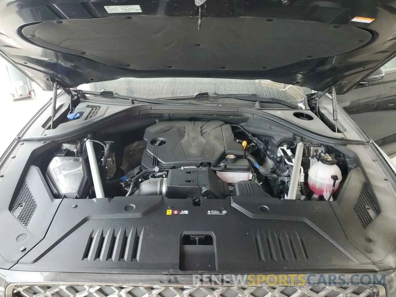 11 fotografías del automóvil dañado KMUMADTB5NU034130 GENESIS GV70 BASE 2022