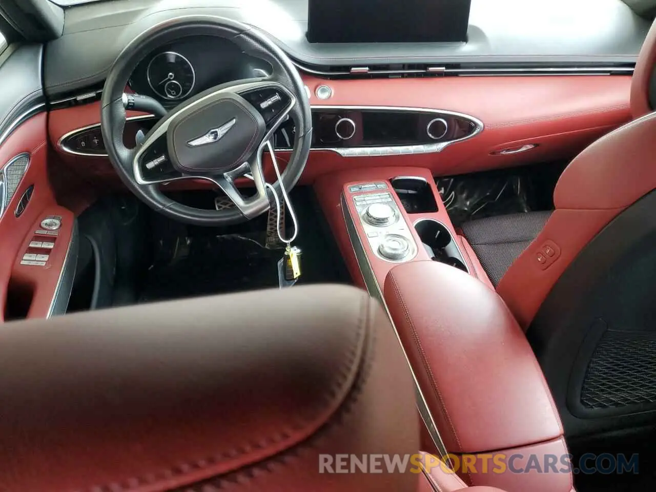 8 fotografías del automóvil dañado KMUMADTB5NU034130 GENESIS GV70 BASE 2022