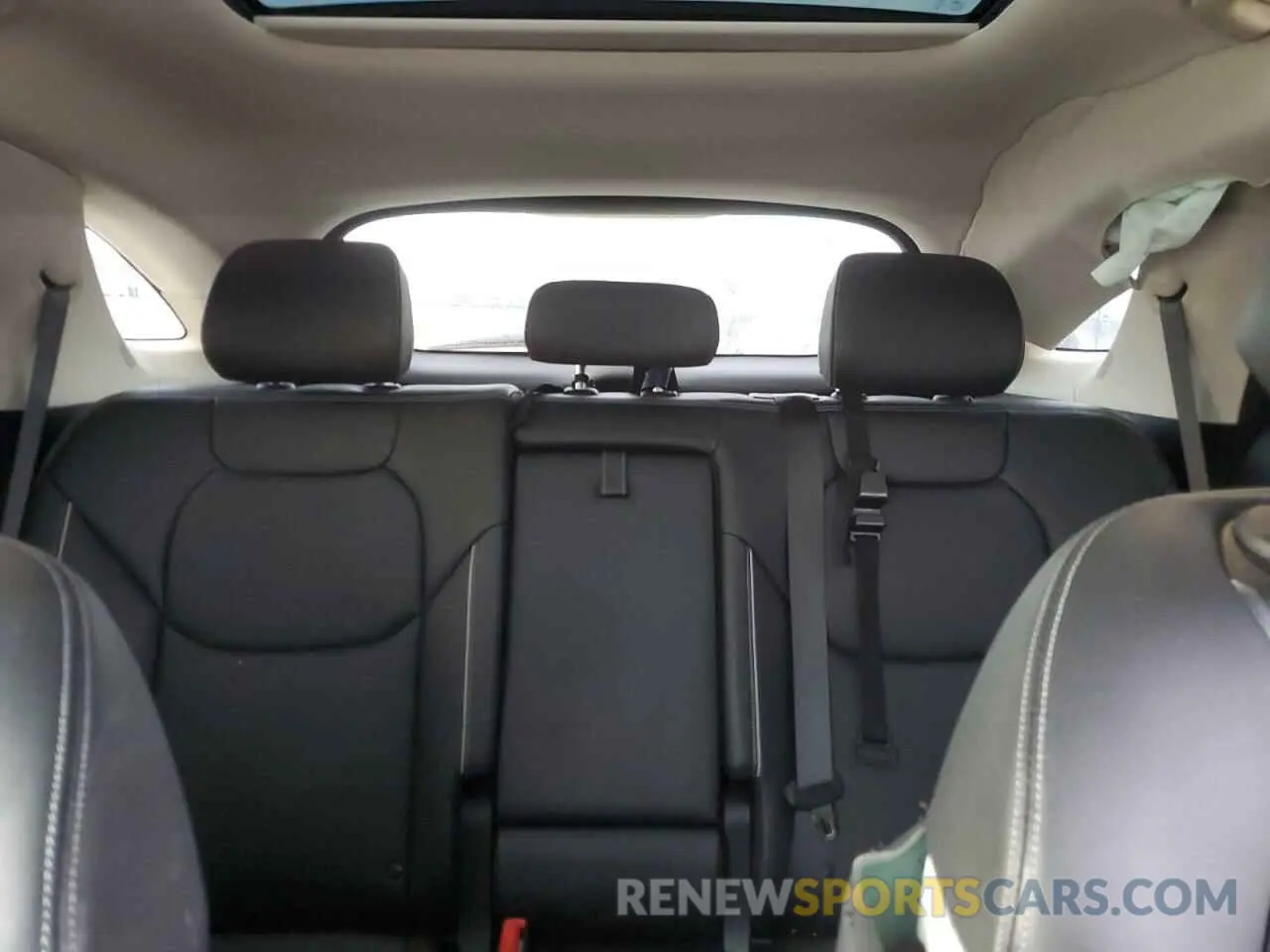 10 fotografías del automóvil dañado KMUMADTB6NU051809 GENESIS GV70 BASE 2022