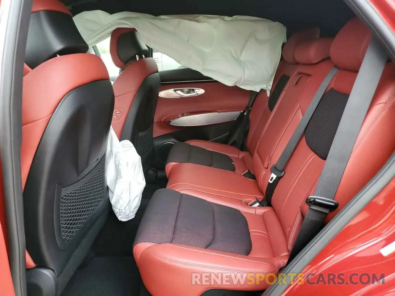 10 fotografías del automóvil dañado KMUMADTB0PU094934 GENESIS GV70 BASE 2023