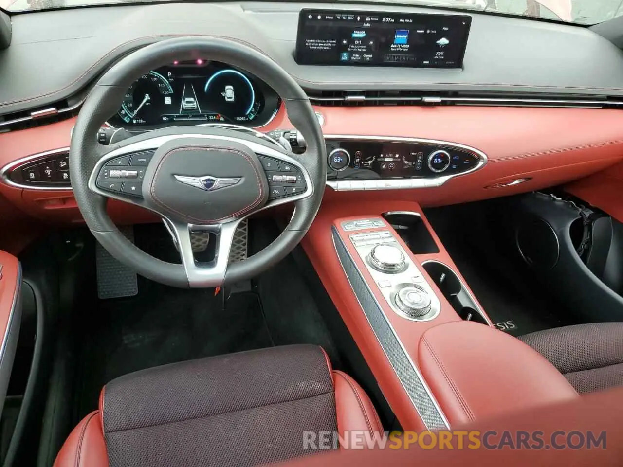 8 fotografías del automóvil dañado KMUMADTB0PU094934 GENESIS GV70 BASE 2023