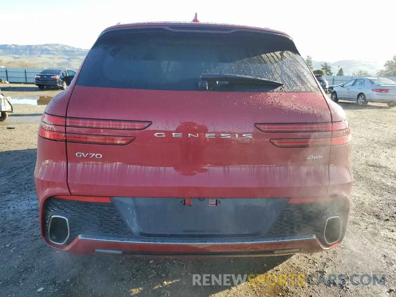 6 fotografías del automóvil dañado KMUMADTB1PU139430 GENESIS GV70 BASE 2023
