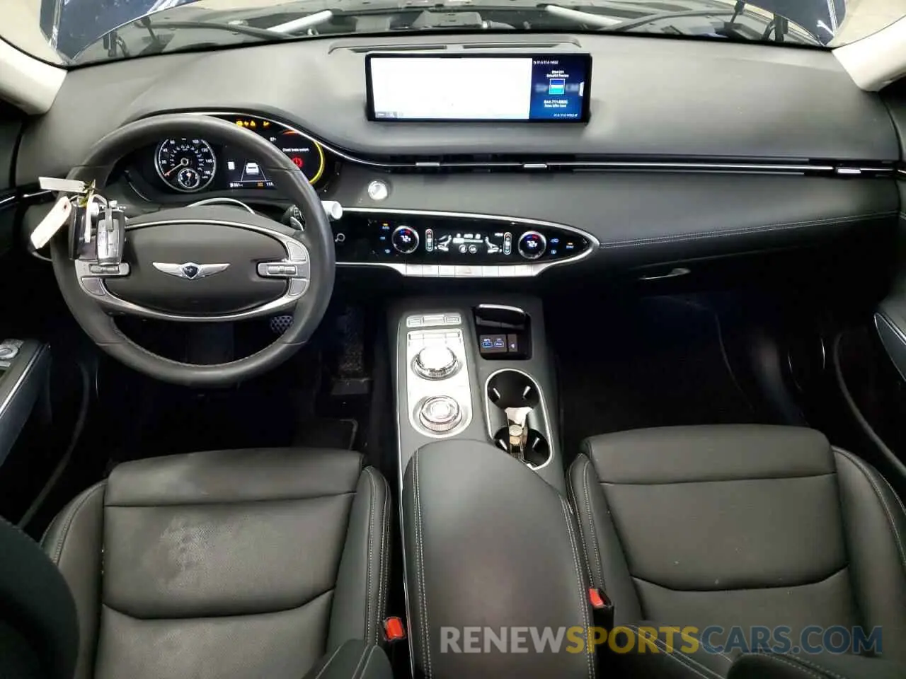8 fotografías del automóvil dañado KMUMADTB2PU078864 GENESIS GV70 BASE 2023