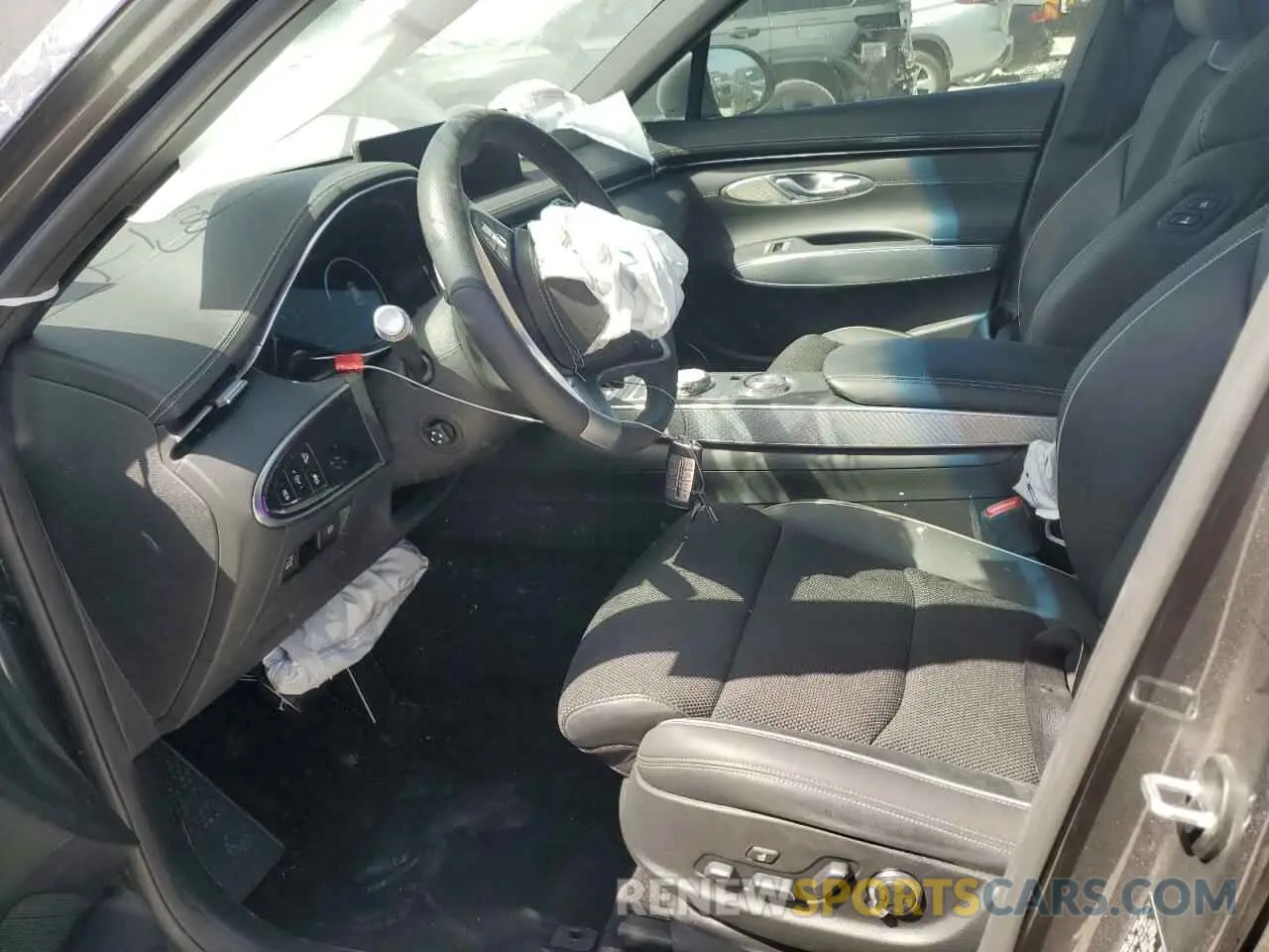 7 fotografías del automóvil dañado KMUMADTB2PU094272 GENESIS GV70 BASE 2023