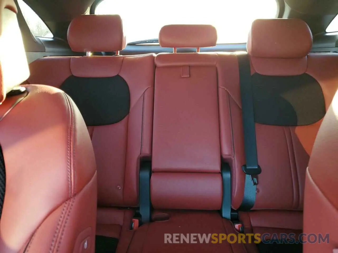 10 fotografías del automóvil dañado KMUMADTB3PU080204 GENESIS GV70 BASE 2023