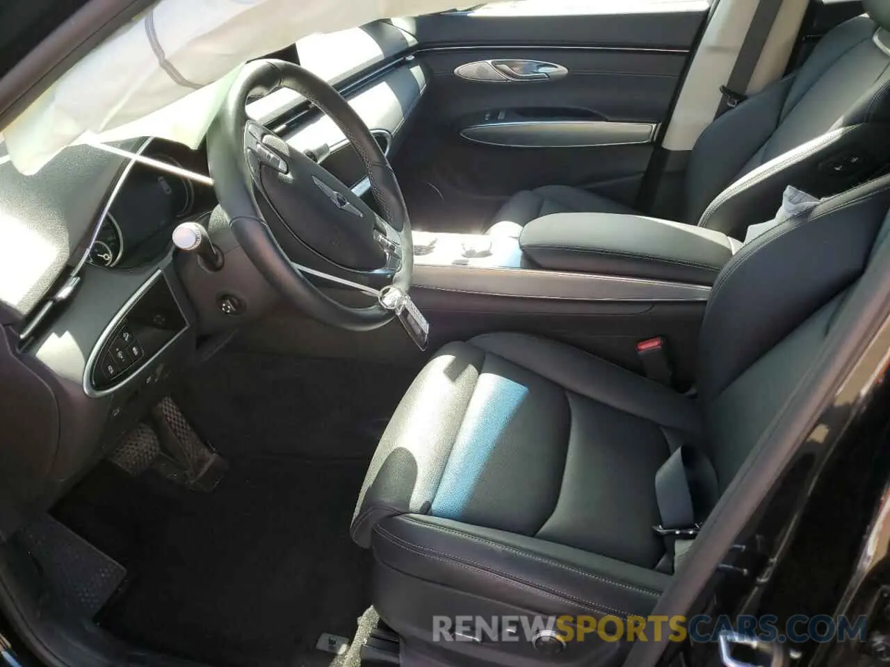 7 fotografías del automóvil dañado KMUMADTB5PU085517 GENESIS GV70 BASE 2023