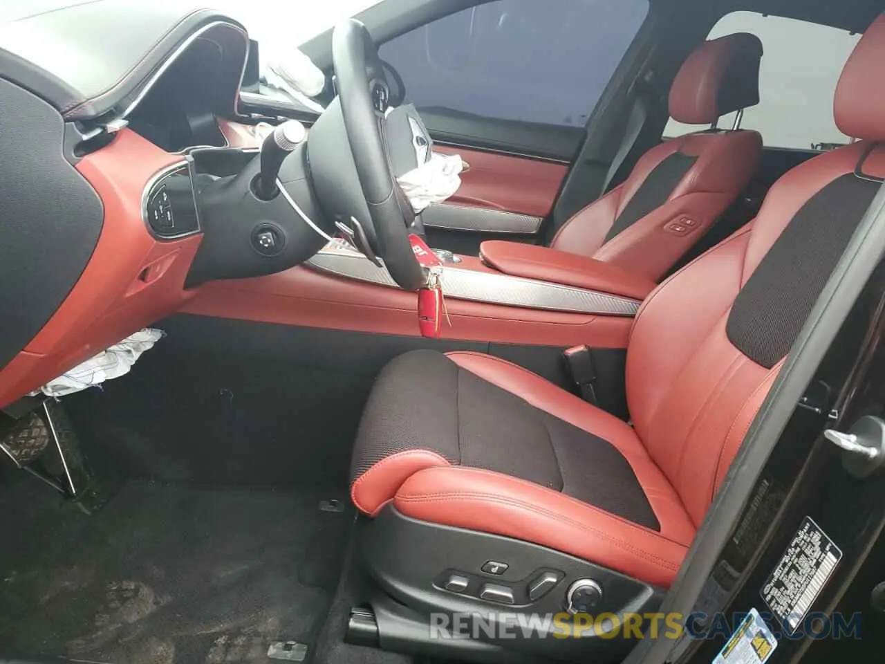 7 fotografías del automóvil dañado KMUMADTB5PU117687 GENESIS GV70 BASE 2023