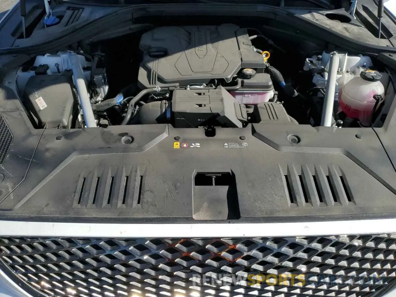 12 fotografías del automóvil dañado KMUMADTB5PU121433 GENESIS GV70 BASE 2023