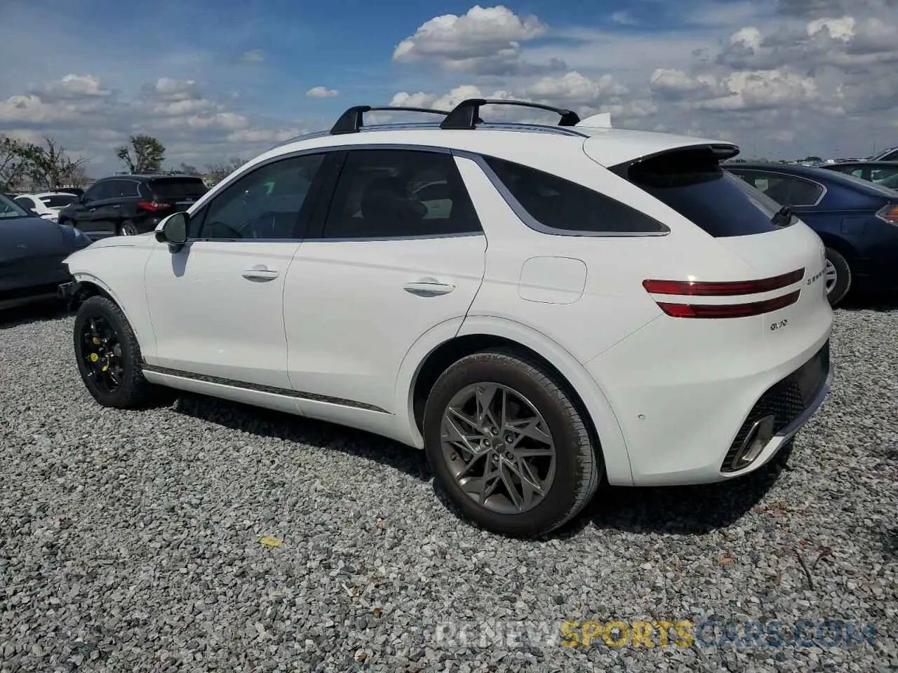 2 fotografías del automóvil dañado KMUMADTB5PU135946 GENESIS GV70 BASE 2023