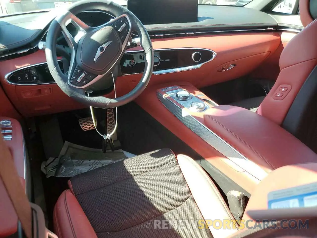 8 fotografías del automóvil dañado KMUMADTB6PU119223 GENESIS GV70 BASE 2023