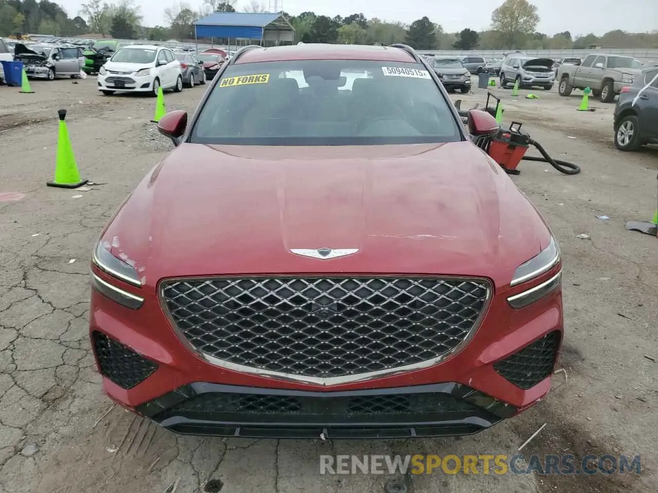 5 fotografías del automóvil dañado KMUMADTB7PU094056 GENESIS GV70 BASE 2023
