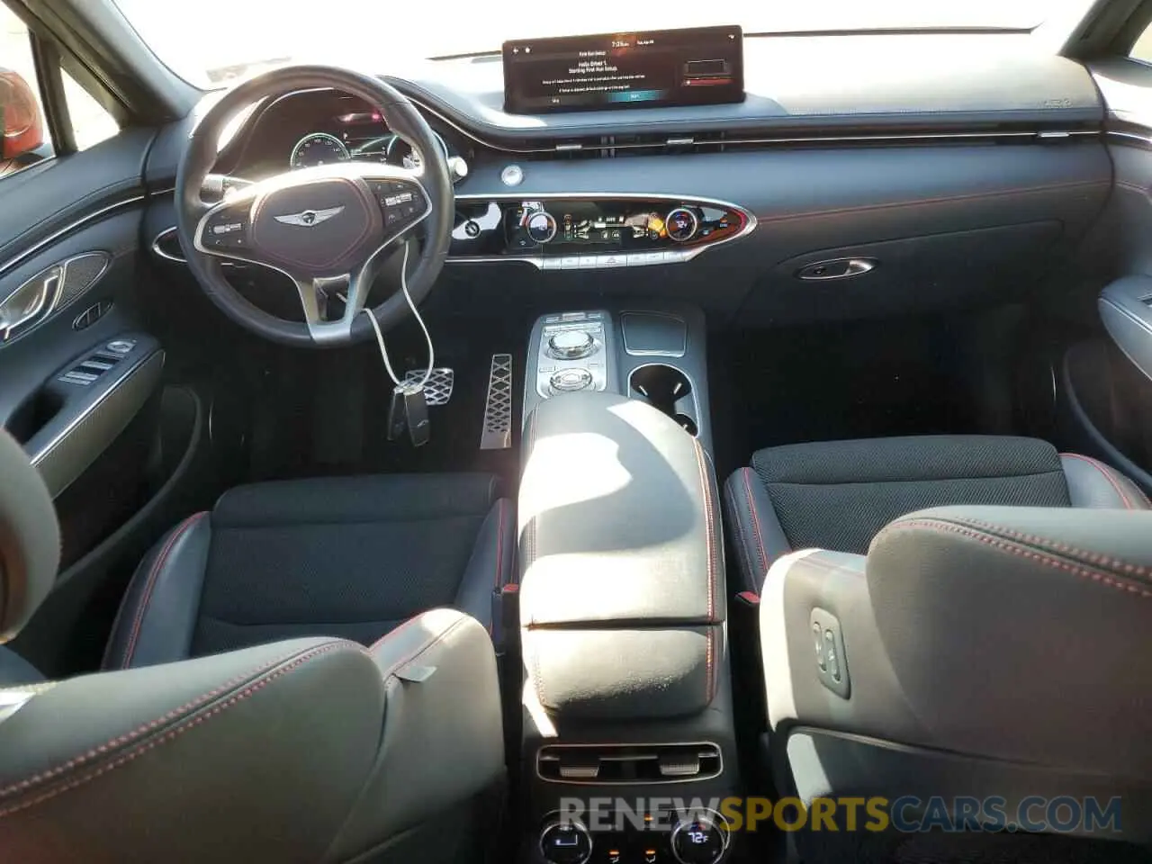 8 fotografías del automóvil dañado KMUMADTB8PU116064 GENESIS GV70 BASE 2023