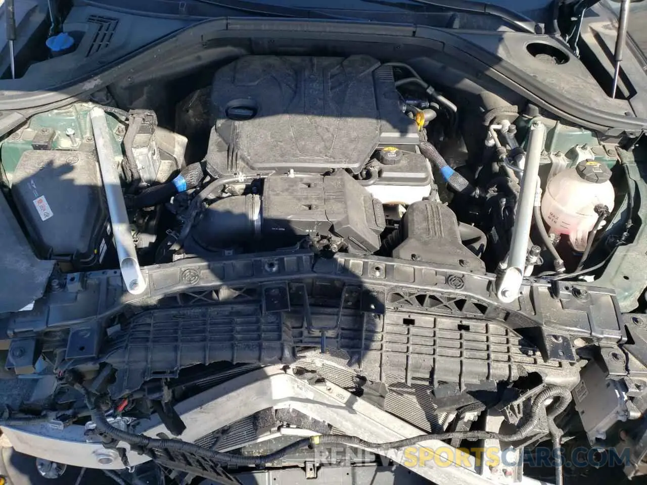 12 fotografías del automóvil dañado KMUMADTB9PU081213 GENESIS GV70 BASE 2023